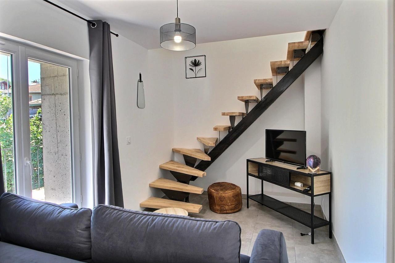 Apt Type 3 En Duplex Sur Evian Les Bains Vue Lac Exteriör bild